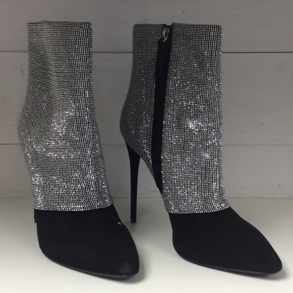 Giuseppe Zanotti Olinda Suede Crystal Ankle Boots - Picture 5 of 8